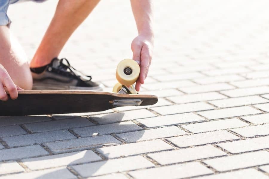 Flicking the Skateboard Wheel