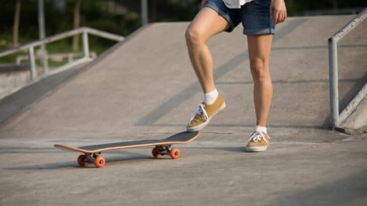 How to Stand on a Skateboard — It’s That Easy!